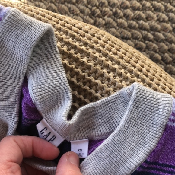 Gap Rainbow Sweater - Picture 2 of 2